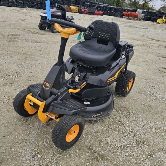 Poulan 30" Riding Lawn Tractor
