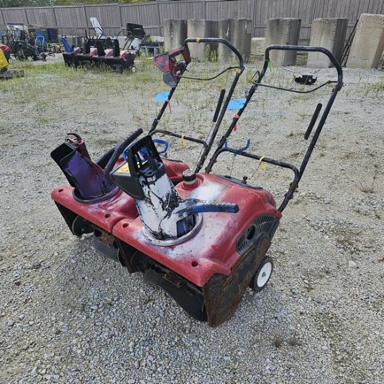 Toro 21" Lot of 2 single Stage Snow Blowers
