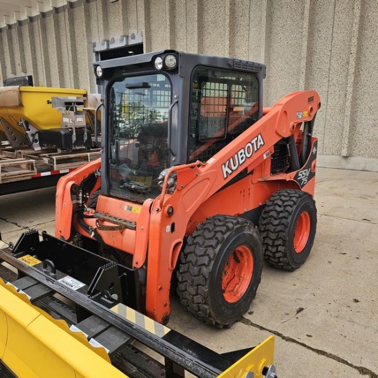 Kubota Skid Steer