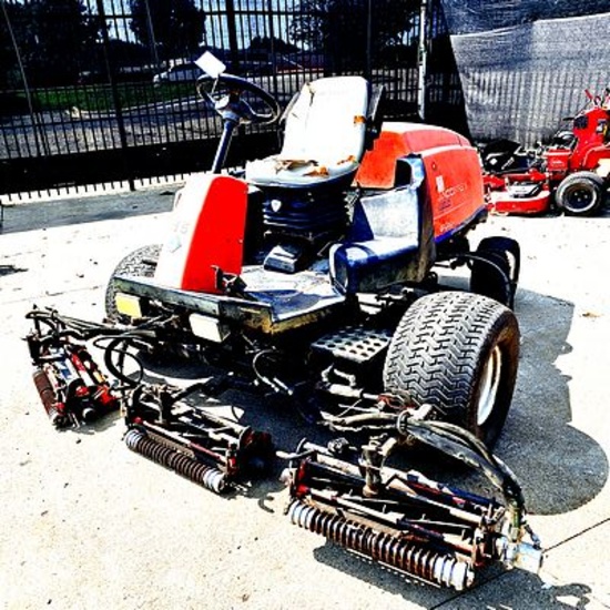 Jacobsen 100" Zero Turn Ride on Mower