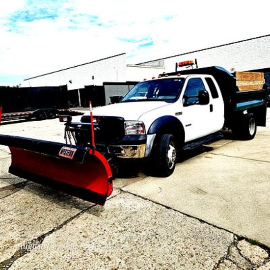 2006 Ford Dump Truck W/Plow &Spreader