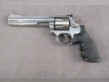 handgun: SMITH & WESSON MODEL 686, 357CAL REVOLVER, S#CBD9069