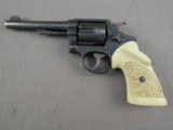 handgun: SMITH & WESSON VICTORY MODEL WWII, 38S&W REVOLVER, S#V588047