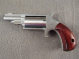 handgun: NORTH AMERICAN ARMS, MINI MODEL, 22CAL STAINLESS REVOLVER, S#U6980