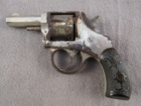 antique: handgun: H&R YOUNG AMERICA DOUBLE ACTION, 32CAL. REVOLVER, S#9517