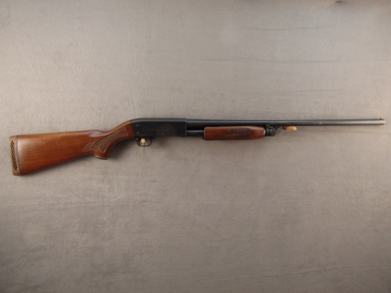ITHACA 37 FEATHERLIGHT, 12GA PUMP ACTION SHOTGUN, S#371458323