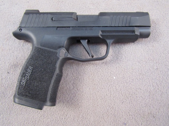 handgun: SIG SAUER Model P365, Semi-Auto Pistol, 9x19, 10 shot, 3.5" barrel, S#66A801557