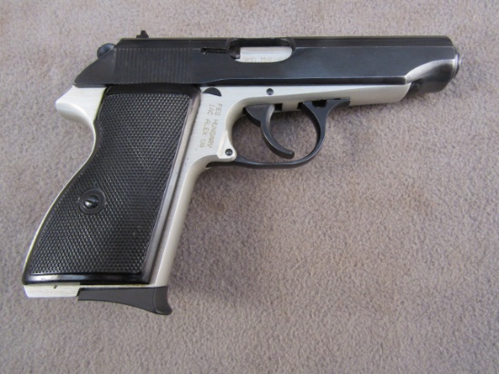 handgun: FEG HUNGARY PA 63, Semi-Auto Pistol, 9mm Makarov, 6 shot, 4" barrel, S#F5694