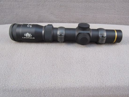 scope: LEUPOLD VX-R, 1.25x4, 300 mm Hog with Pig Plex