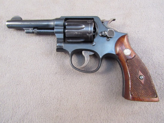 handgun: S&W Model Unknown, Revolver, .38 spc, 6 shot, 4" barrel, S#V176959