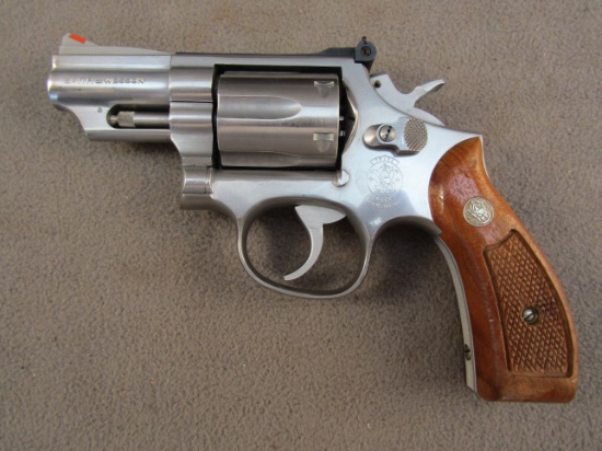 handgun: S&W Model 66-2, Revolver, .357, 6 shot, 2.5" barrel, S#AYW4511
