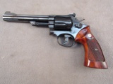 handgun: S&W Model 19-3, Revolver 357 mag, 6 shot, 6