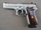handgun: TAURUS PT92, Semi-Auto Pistol, 9mm, 15 shot, 4