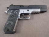 handgun: SIG SAUER Model P220 Elite, Semi-Auto Pistol, 10mm, 8 shot, 5