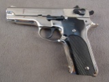 handgun: S&W Model 59, Semi-Auto Pistol, 9mm, 15 shot, 4
