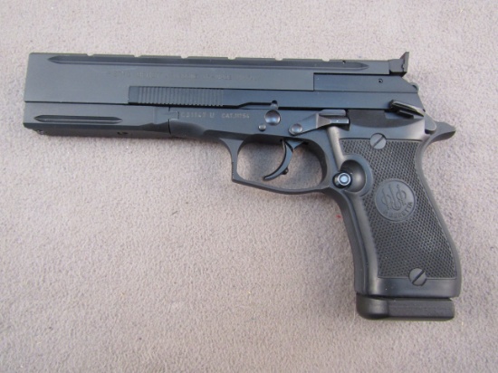 handgun: BERETTA Model 87 Target, Semi-Auto Pistol, .22LR, 10 shot, 6" barrel, S#C31147U