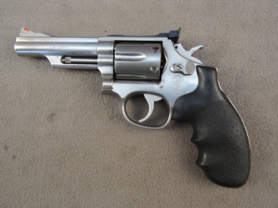 handgun: S&W Model 66-2, Revolver, .357, 6 shot, 4" barrel, S#AVC8547