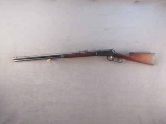 WINCHESTER Model 1894, Lever-Action Rifle, .32-40, S#181230