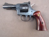 handgun: H&R Model 829, Revolver, .22LR, 9 shot, 3