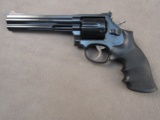 handgun: S&W Model 586, Revolver, .357, 6 shot, 6