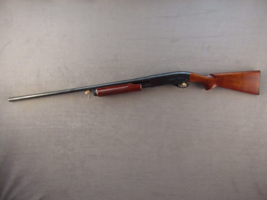 REMINGTON Model Wingmaster 870, Semi-Auto Shotgun, 12g, S#704984V
