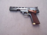 handgun: High Standard Model The Victor, Semi-Auto Pistol, .22, 10 shot, 5.5