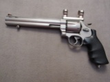handgun: S&W Model 629-4, Revolver, .44mag, 6 shot, 8.375