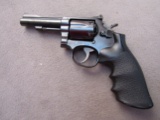 handgun: S&W Model 15-3, Revolver, .38S&W, 6 shot, 4