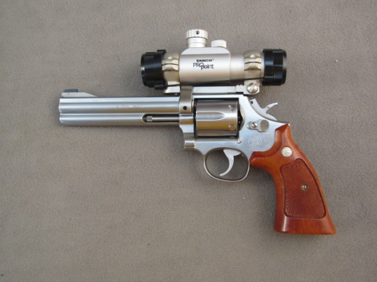handgun: S&W Model 686, Revolver, .357mag, 6 shot, 5.75" barrel, S#ADF5738
