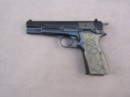 handgun: BROWNING Model Hi Power, Semi-Auto Pistol, 9mm, 13 shot, 4.5" barrel, S#511ZM51398