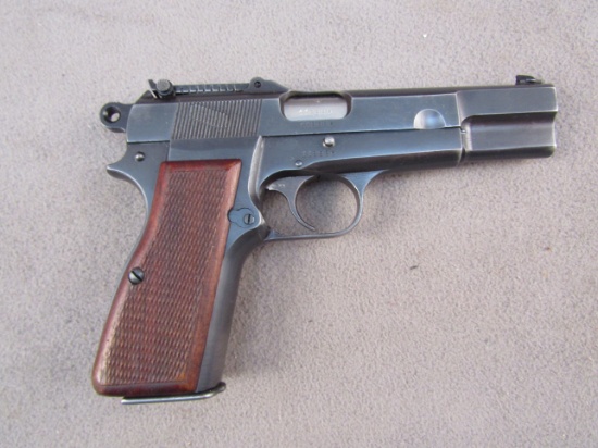 handgun: BROWNING Model Hipower, Semi-Auto Pistol, 9mm, 9 shot, 4.5" barrel, S#118886