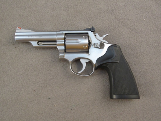 handgun: S&W Model 66, Revolver, .357mag, 6 shot, 4" barrel, S#7K6959A