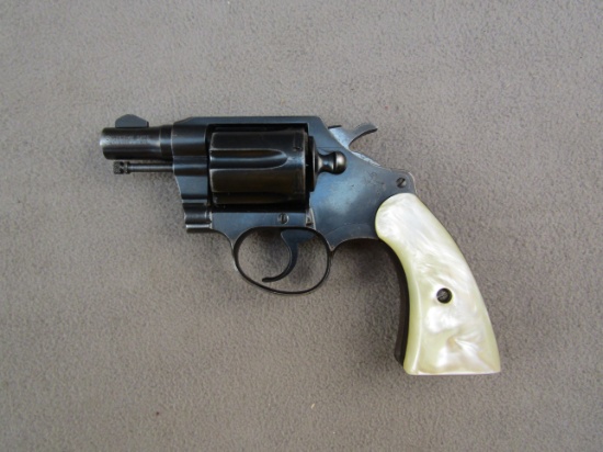 handgun: COLT Model Detective Special, Revolver, .38spl, 6 shot, 2" barrel, S#832730