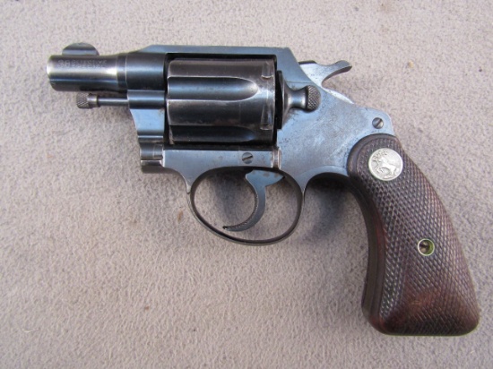 handgun: COLT Model Detective Special, Revolver, .38, 6 shot, 2" barrel, S#415053