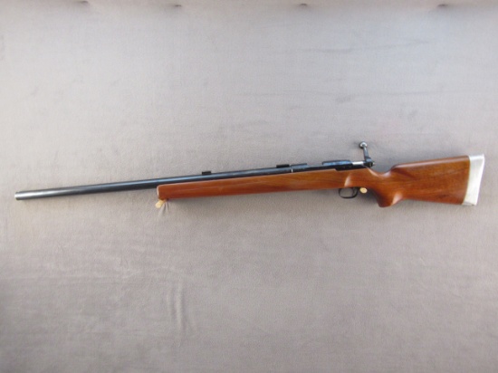 WINCHESTER Model 52, Bolt-Action Rifle, .22LR, S#105981XD