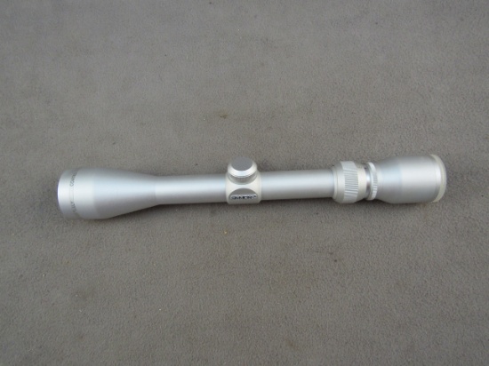 scope: SIMMONS Prohunter Model 7710, 3-9x40, silver finish