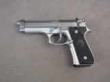 handgun: BERETTA Model 92, Semi-Auto Pistol, 9mm, 15 shot, 5