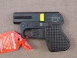 handgun: DOUBLE TAP Model Defense, Single-Action Pistol, 9mm, 1 shot, 3