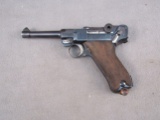 handgun: DWM Model P08, Semi-Auto Pistol, 9mm para, 8 shot, 4
