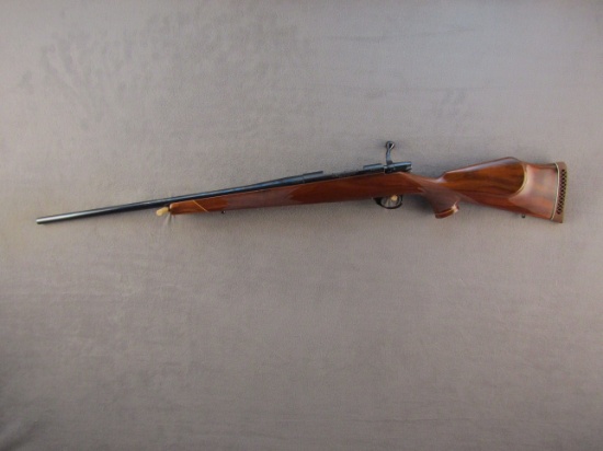 WEATHERBY Model Vanguard Deluxe, Bolt-Action Rifle, .30-06, S#VX34808