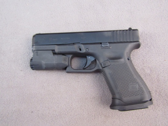 handgun: GLOCK Model 19 Gen 5, Semi-Auto Pistol, 9mm, 15 shot, 2.75" barrel, S#BGZX637