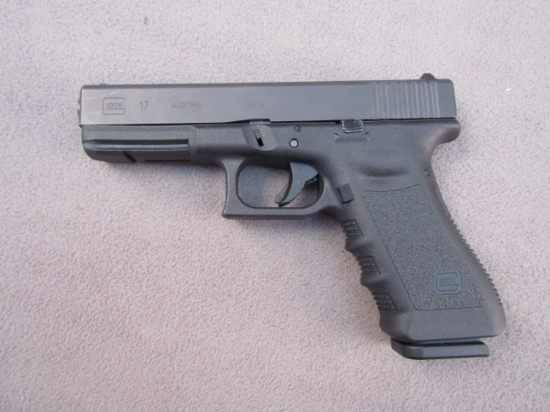 handgun: GLOCK Model 17, Semi-Auto Pistol, 9mm, 17 shot, 3.25" barrel, S#BPUG009
