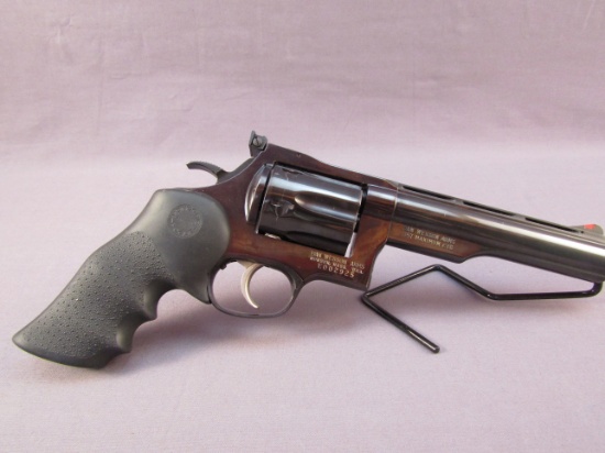 handgun: DAN WESSON Model Super Mag, Revolver, .357maximum, 6 shot, 6" barrel, S#E002925