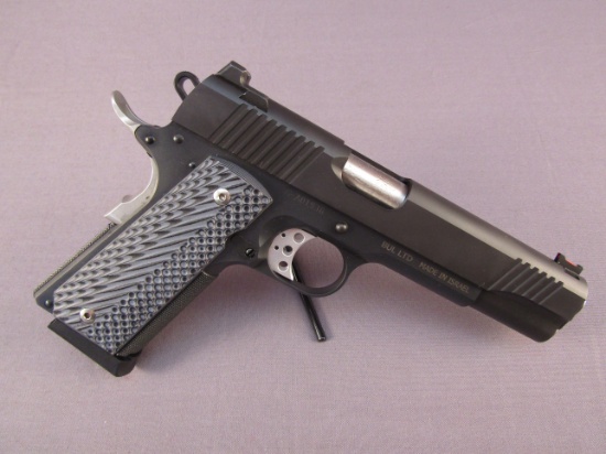 handgun: MAGNUM RESEARCH Model MR1911G, Semi-Auto Pistol, .45acp, 8 shot, 5" barrel, S#G-A01936