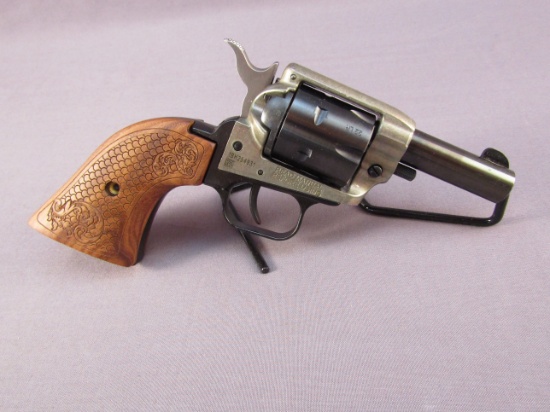 handgun: HERITAGE Model Barkeep, Revolver, .22LR, 6 shot, 2.75" barrel, S#1BH254931