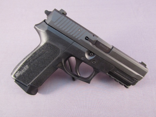 handgun: SIG SAUER Model SP2022, Semi-Auto Pistol, 9mm, 15 shot, 3.75" barrel, S#24D019747