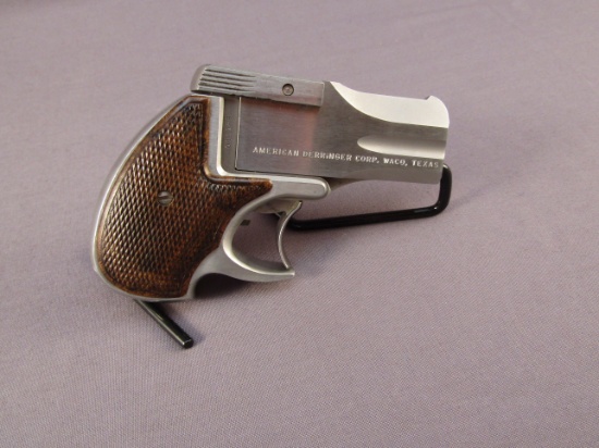 handgun: BTJ Model DA, Derringer, 9mm, 2 shot, 3" barrel, S#011968
