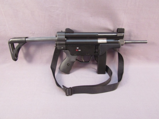 handgun: LUSA Model A2, Semi-Auto Pistol, 9mm Luger, 30 shot, 8.5" barrel, S#SA00168
