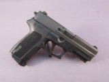 handgun: SIG SAUER Model SP2022, Semi-Auto Pistol, 9mm, 15 shot, 3.75