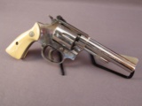 handgun: S&W Model 34-1, Revolver, .22LR, 6 shot, 4